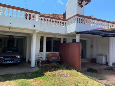 ​ඉඩමේ වටිනාකමට පමණක් විකිණෙන  අගනා ඉඩම සහ නිවස